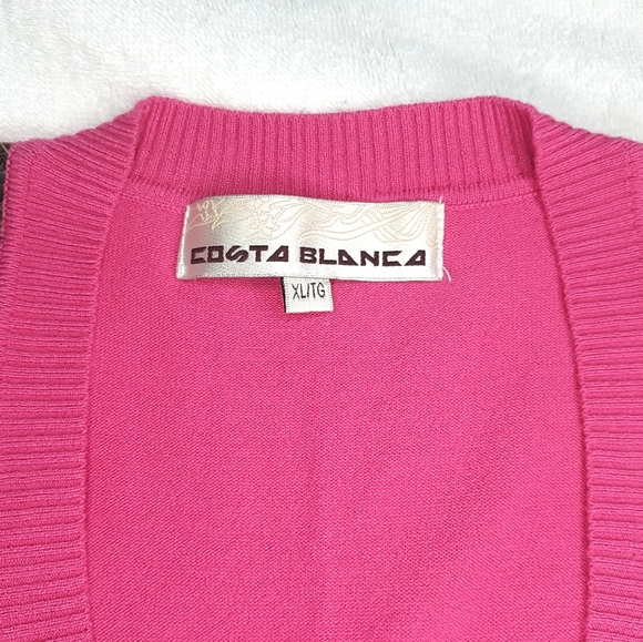 Pink argyle checkered v-neck sweater vest - Picture 3 of 4